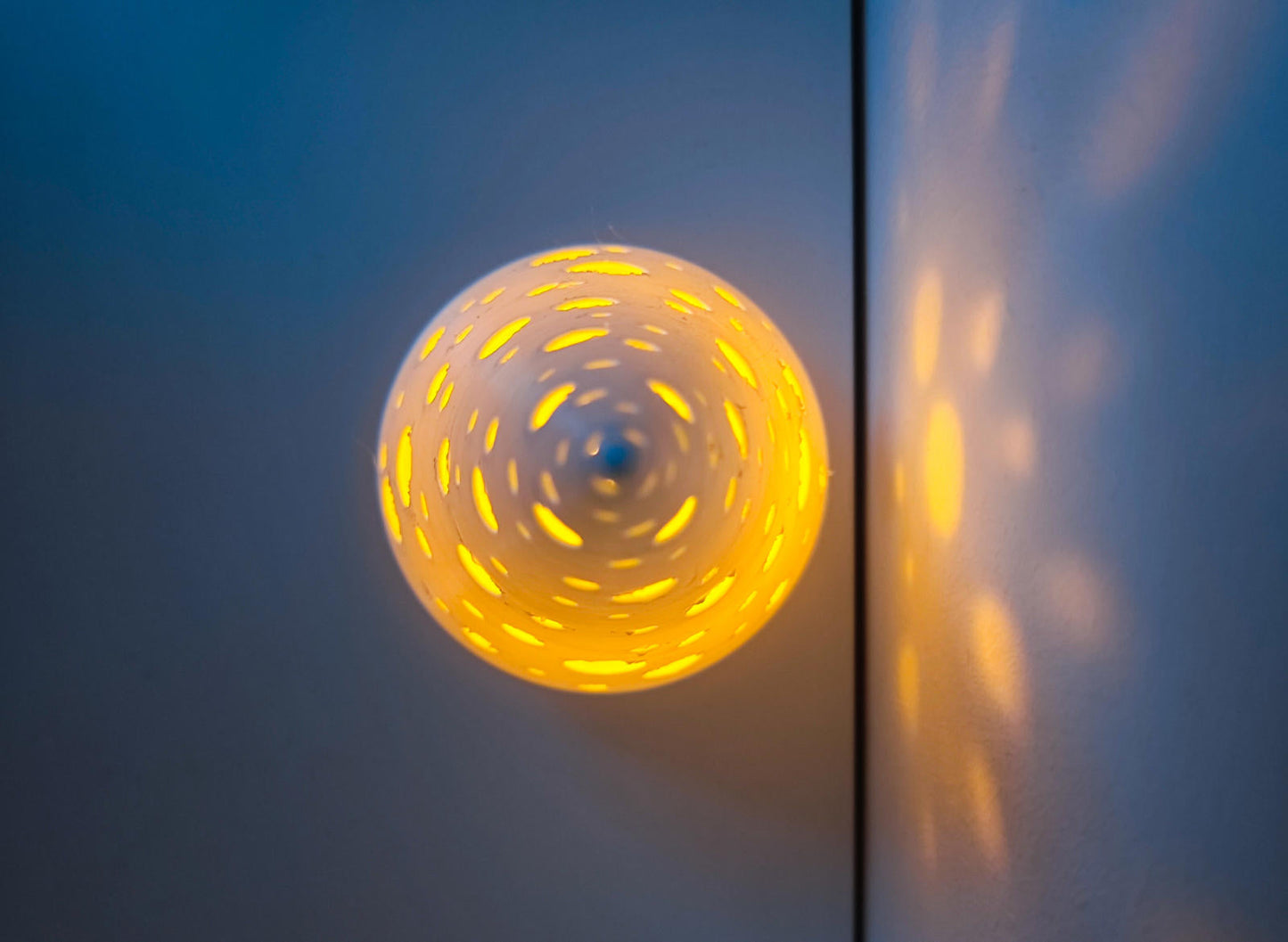 Modern Polka Dot Tree Light - Minimalist Holiday LED Tealight Holder 