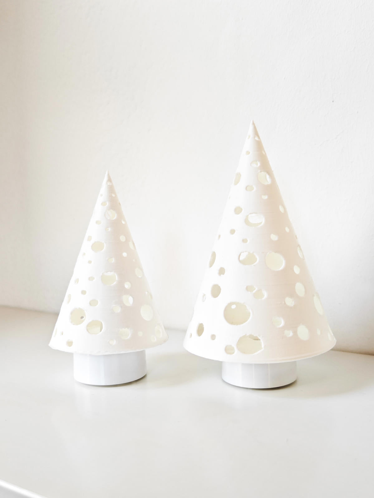 Modern Polka Dot Tree Light - Minimalist Holiday LED Tealight Holder 