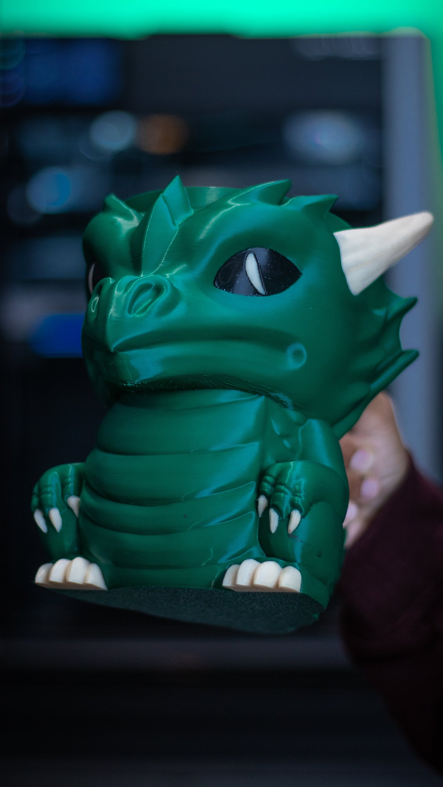 Dragon Ice Cream Pint Holder - Mythical Dessert Companion 