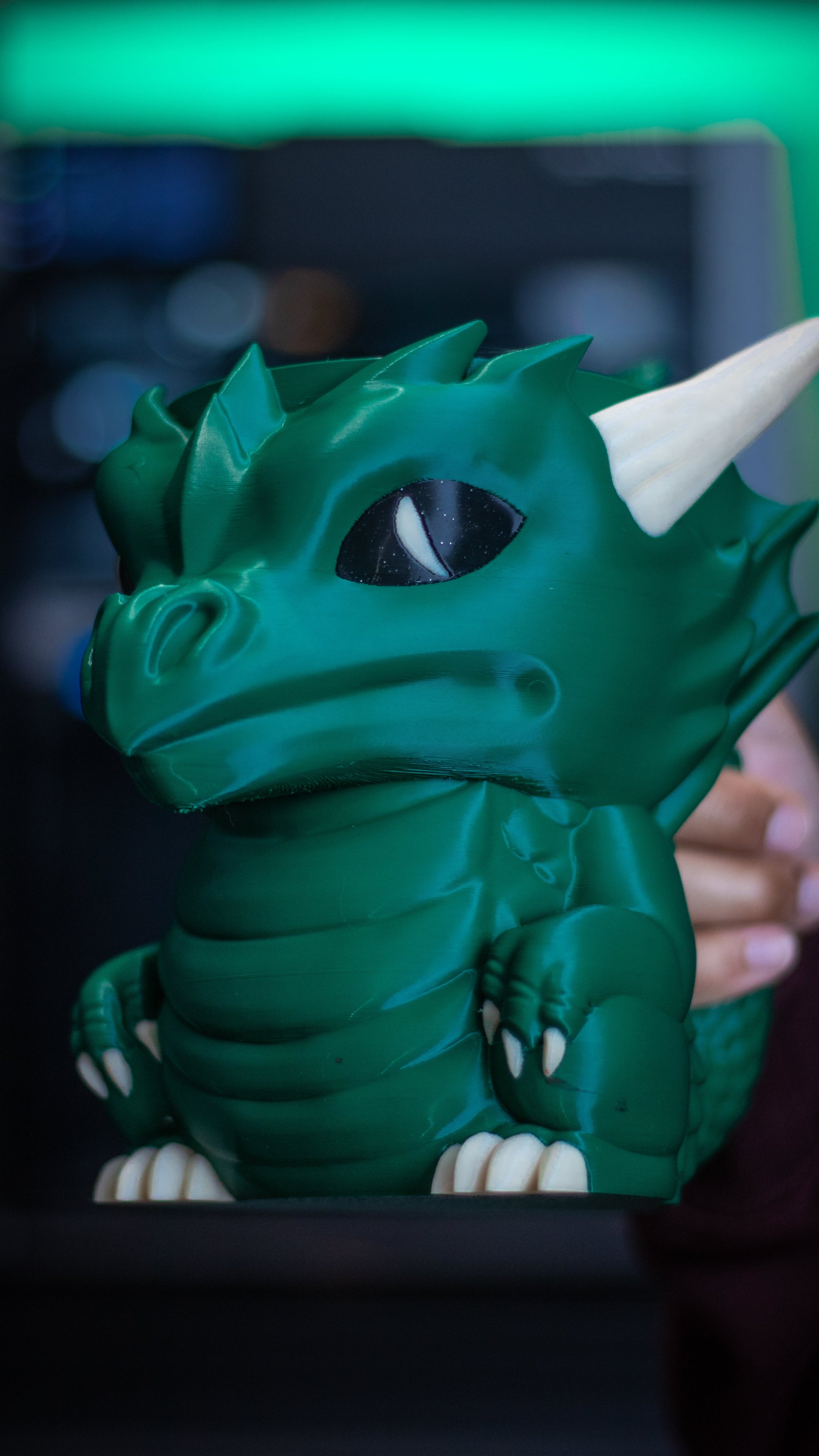 Dragon Ice Cream Pint Holder - Mythical Dessert Companion 