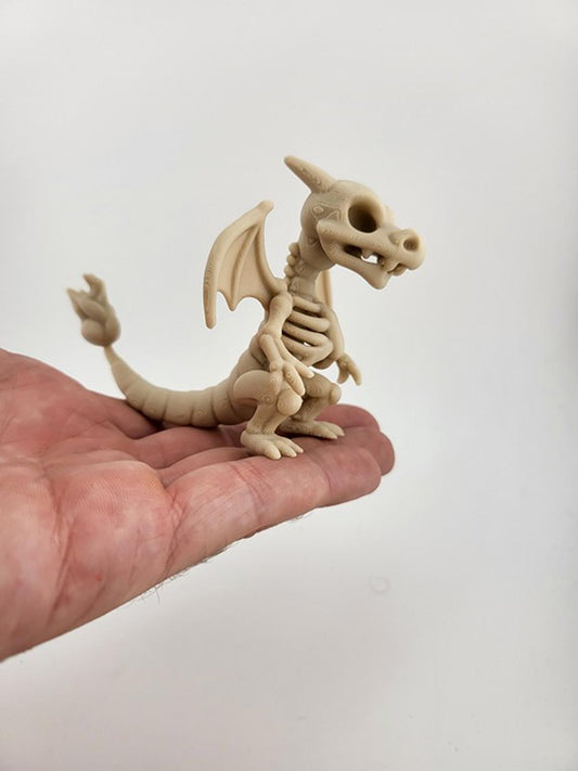 Charizard Dragon Skeleton Figure - Spooky Pokémon Halloween Fossil