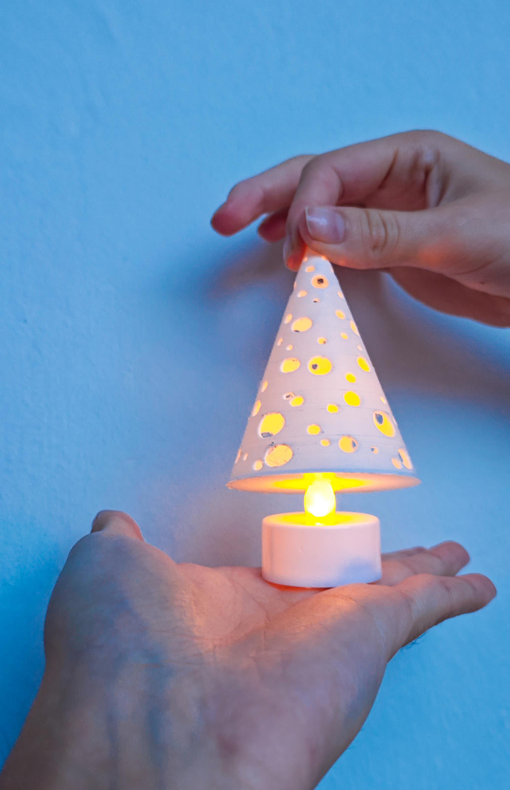 Modern Polka Dot Tree Light - Minimalist Holiday LED Tealight Holder 